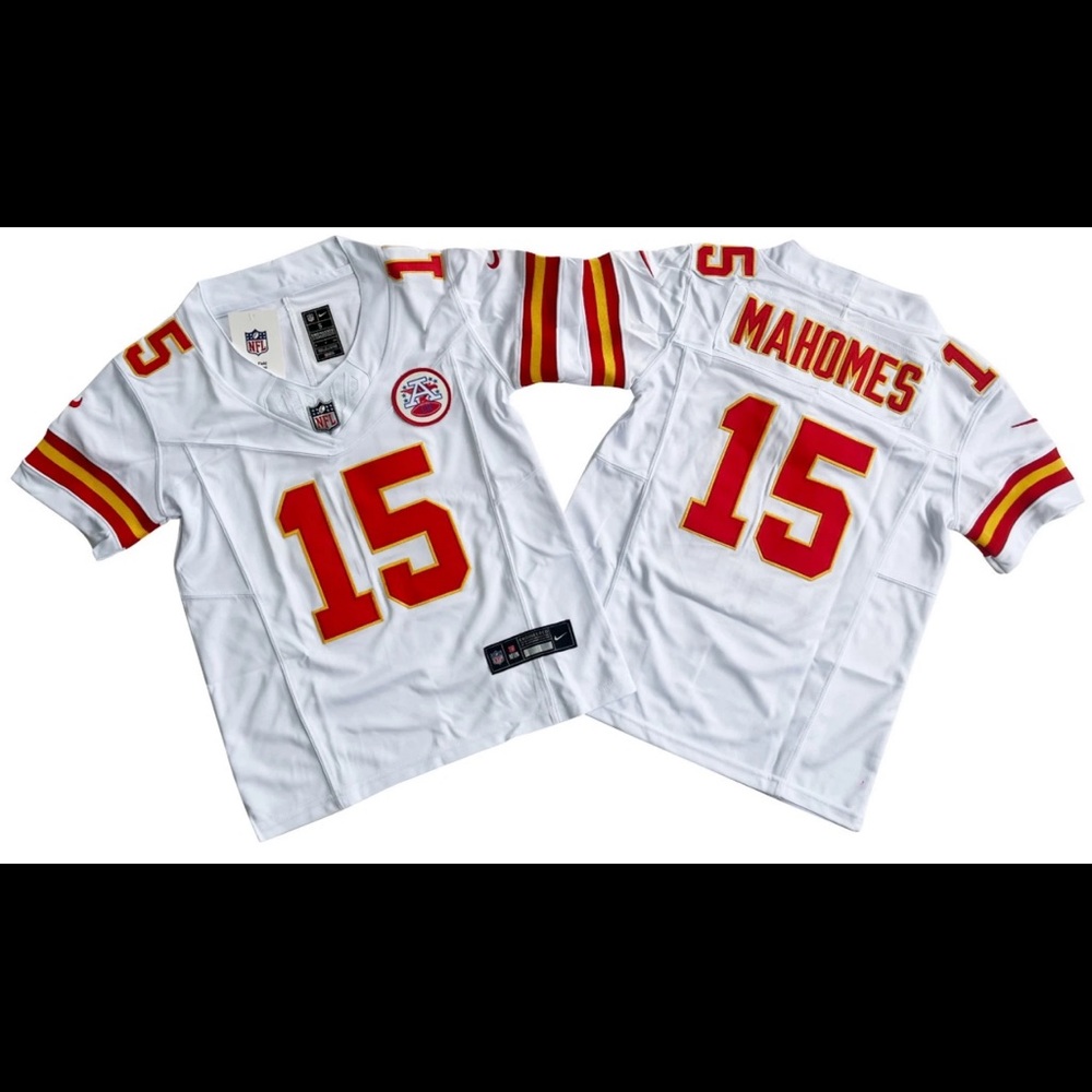 NFL Kansas City Chiefs Patrick Mahomes #15 Nike Jersey Little Kids Size S-L